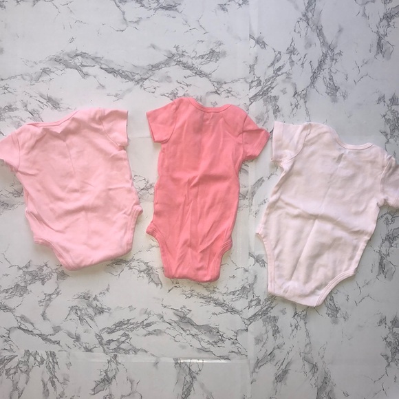 9 Summer Onsies - Picture 6 of 8